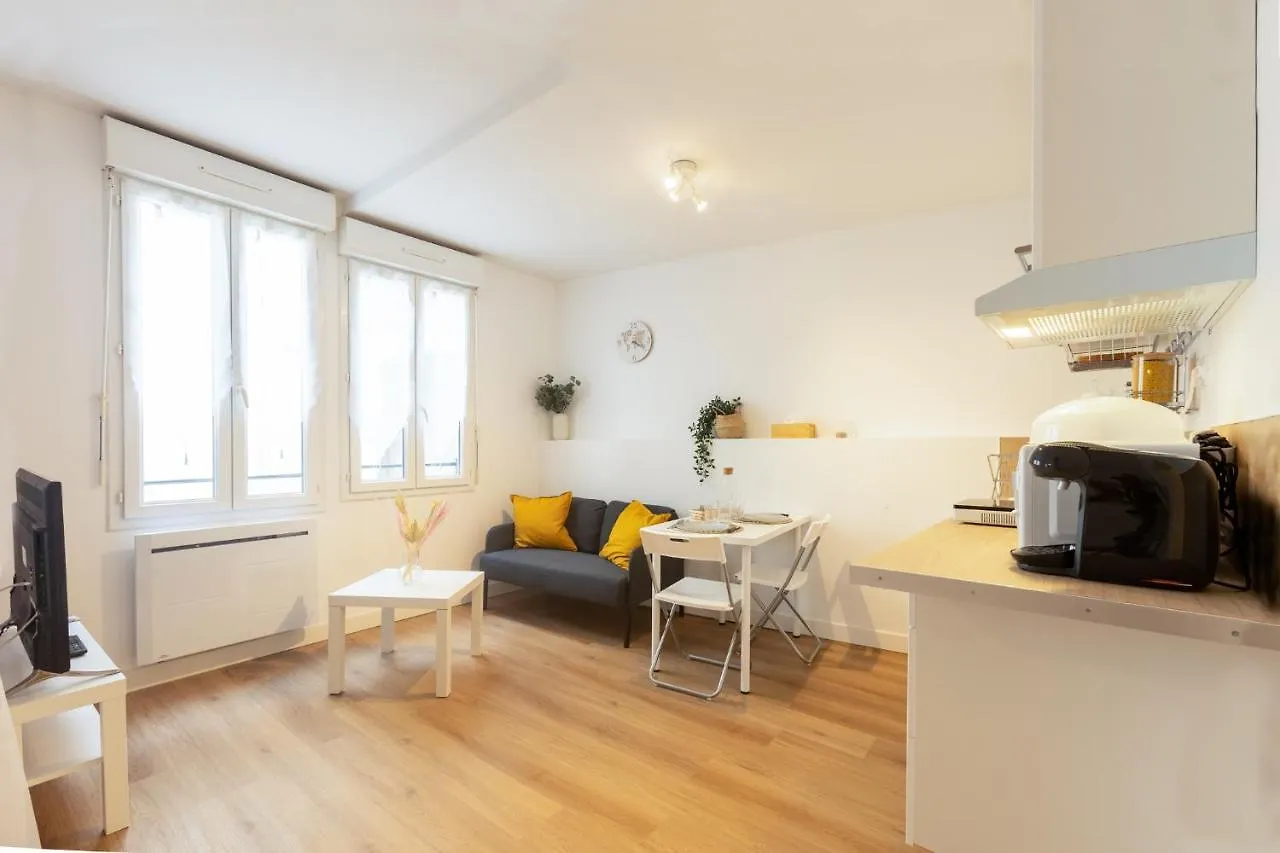 Grand T1 Bis De Charme Tout Equipe Appartement Castres  Castres (Tarn)